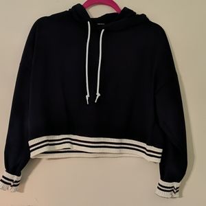 Forever21 Navy Blue Cropped Sweatshirt